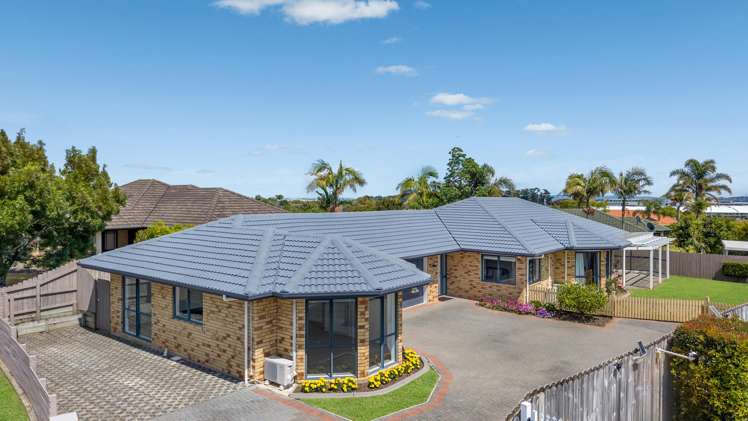 6 Mullagh Place East Tamaki Heights_1