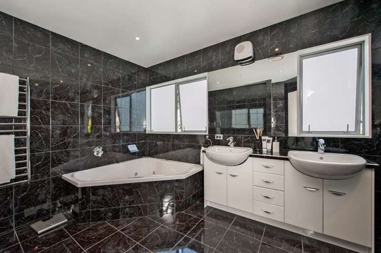 10a Disraeli Street Mount Eden_16