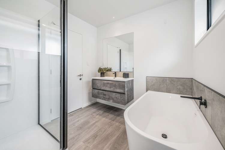 7 Vitalia Crescent Lincoln_22