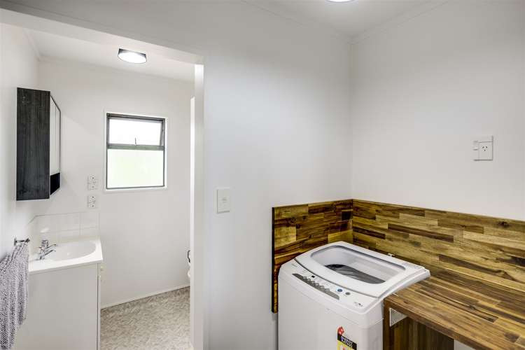 89a Churchill Drive Taradale_21