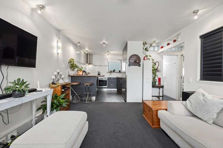 6/1102 Fenton Street Rotorua Central_2