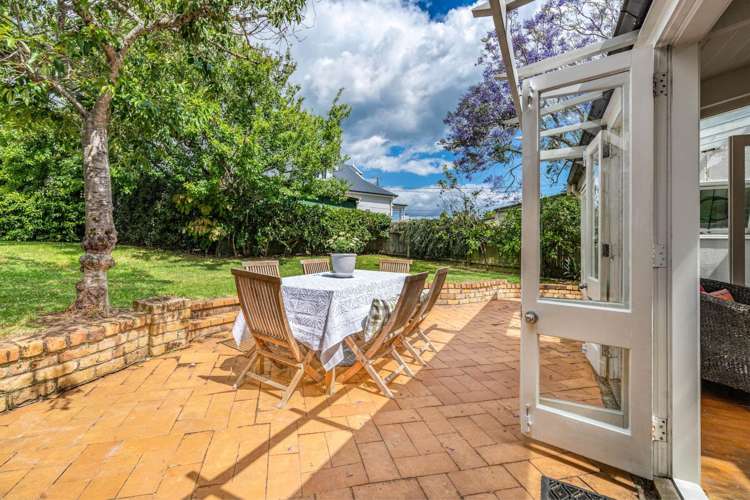 12 Cheltenham Road Devonport_48