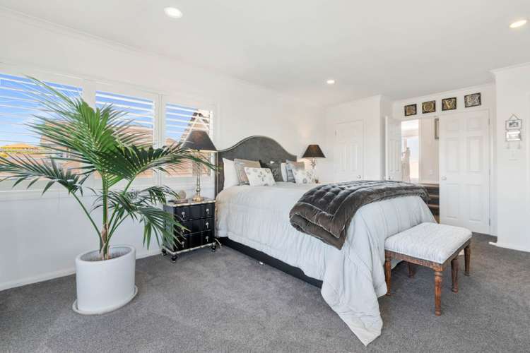 27 Clansman Terrace Gulf Harbour_32