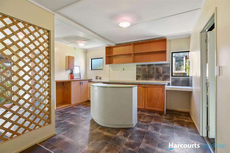 4 Claremont Avenue Paeroa_16