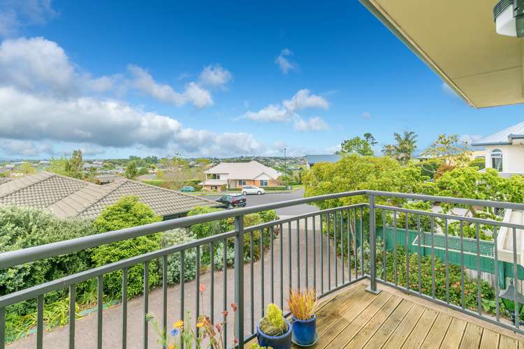 24 Highgrove Drive Grandview Heights_17