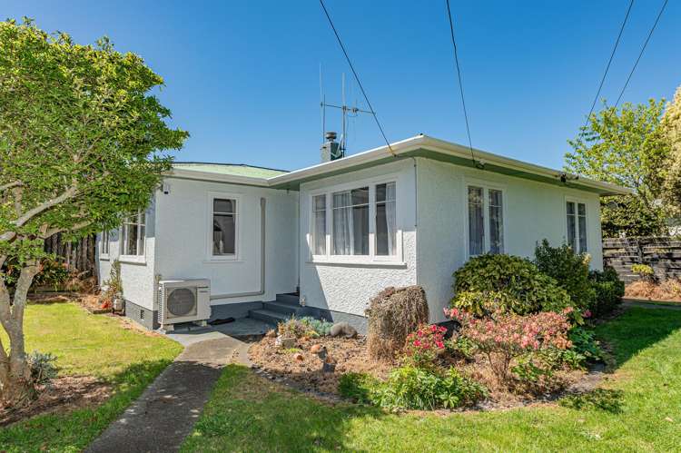 62 Parkes Avenue_0