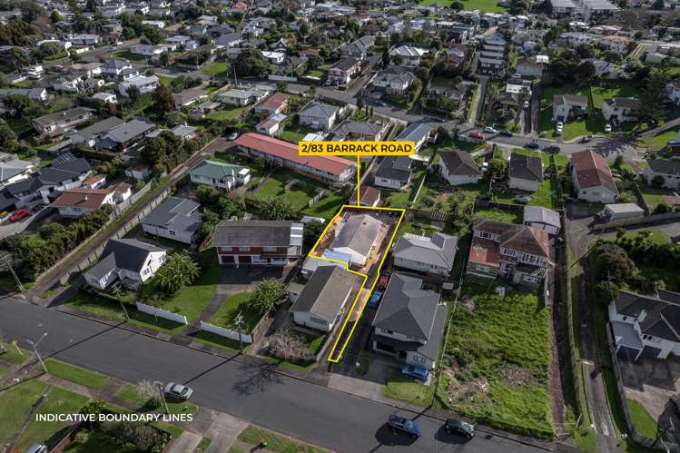 2/83 Barrack Road Mount Wellington_1