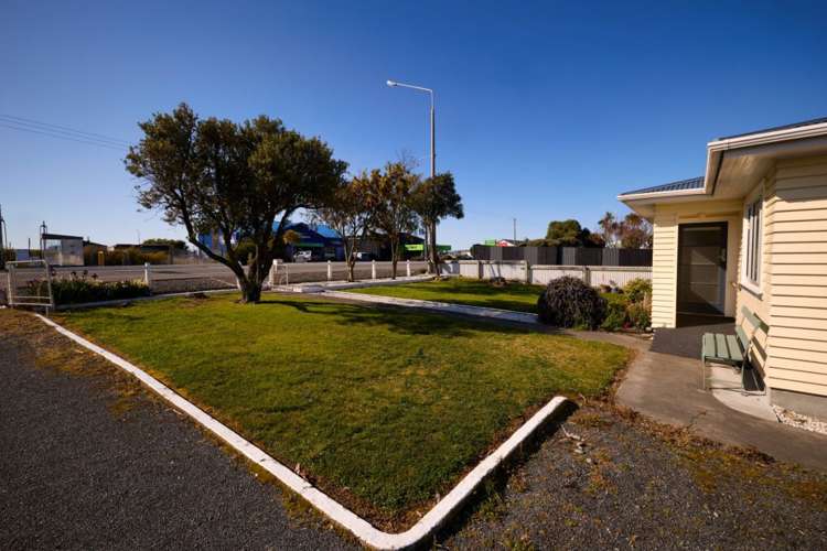 93 Beach Road Kaikoura_32