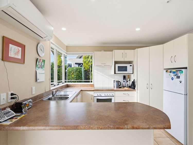 4 Brooklyn Heights Drive Kelvin Grove_13