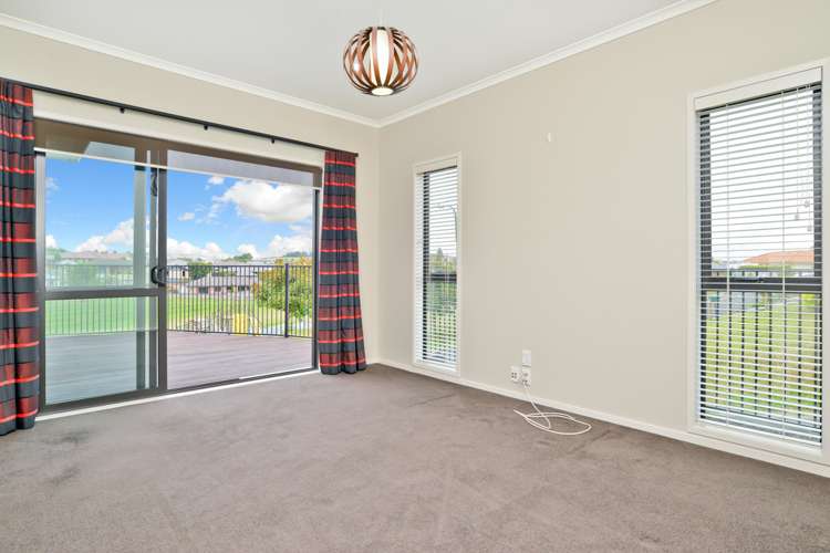 22 Pointon Glade Grandview Heights_8