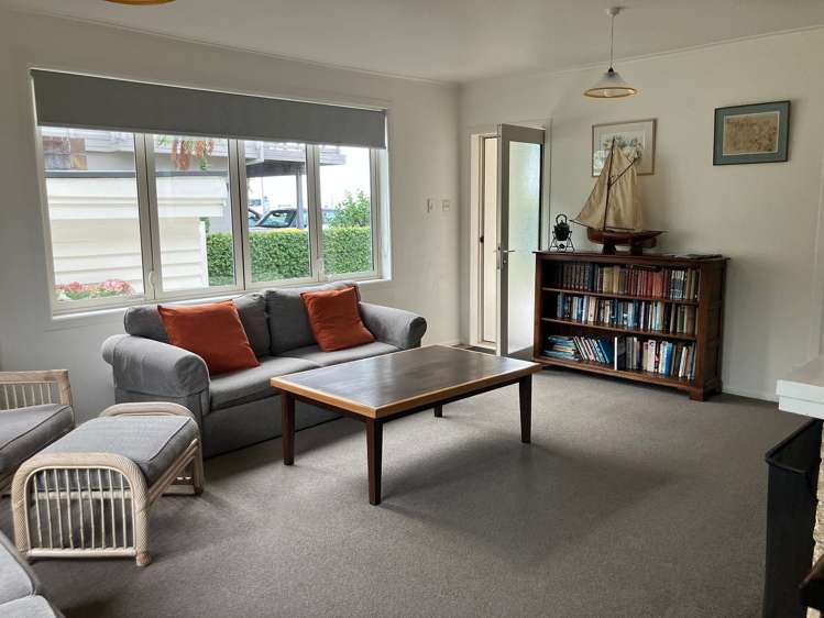 52 Waiwera Road Waiwera_5