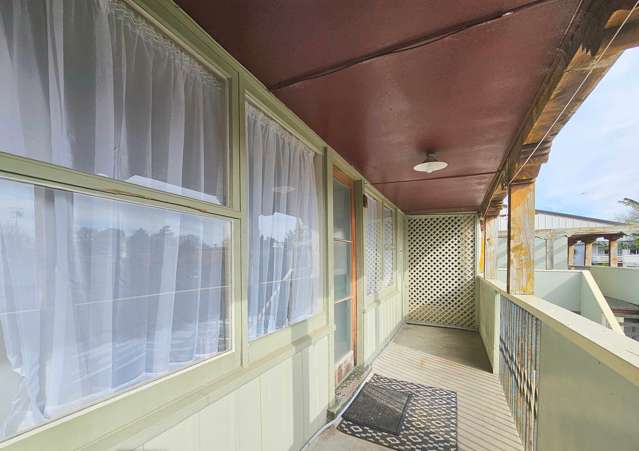 4/55 Albert Street Hamilton East_1