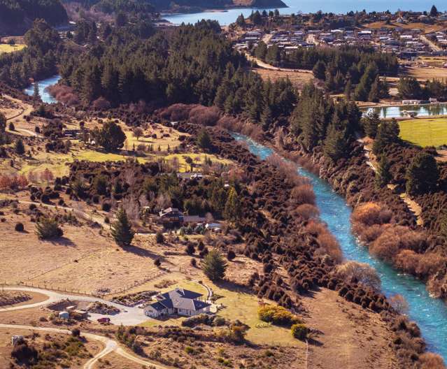 Best of Both Worlds Rural River Front Close to Town