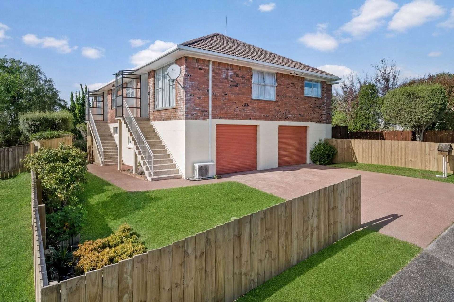 1/2 Pooley Street Pakuranga Heights_0