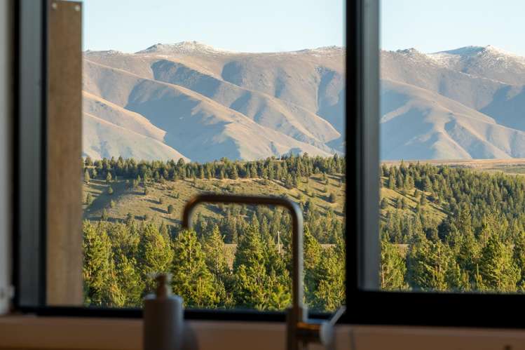 595 Manuka Terrace Twizel_18