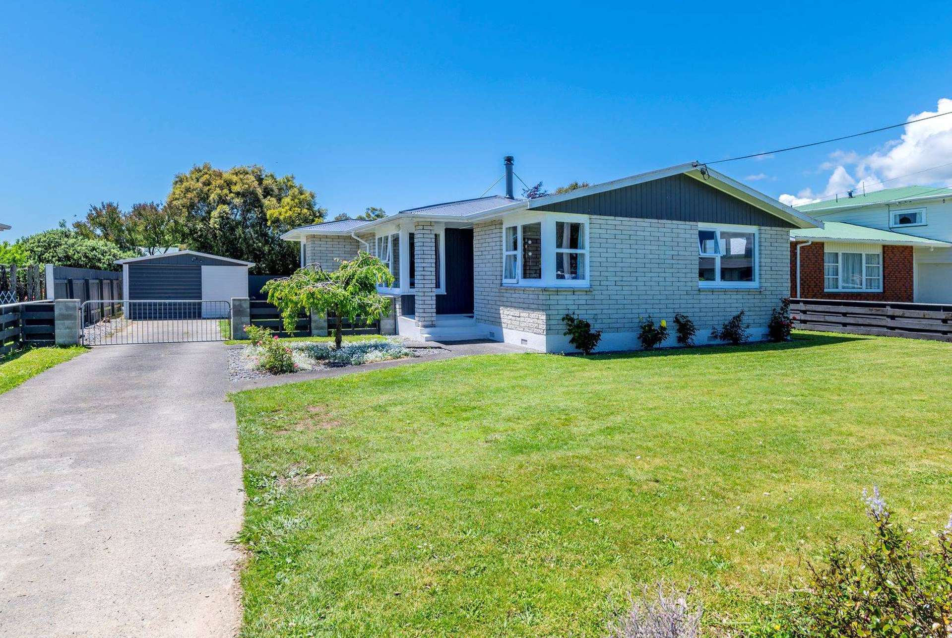 172 Queen Street Waiuku_0