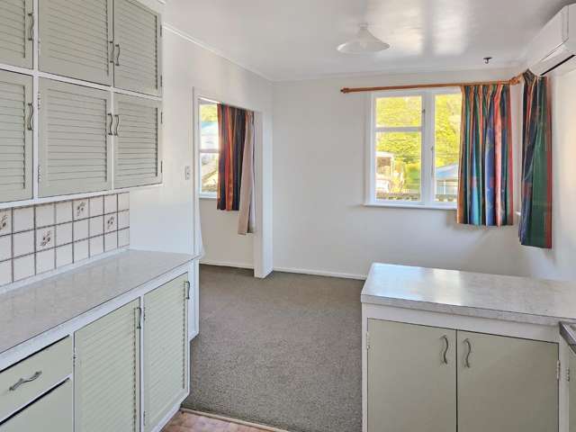 14 Thomson Grove 1350_2