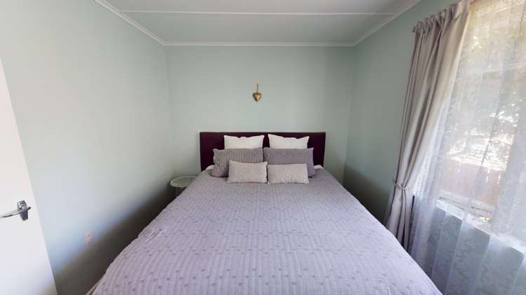 323 Somme Parade Aramoho_15