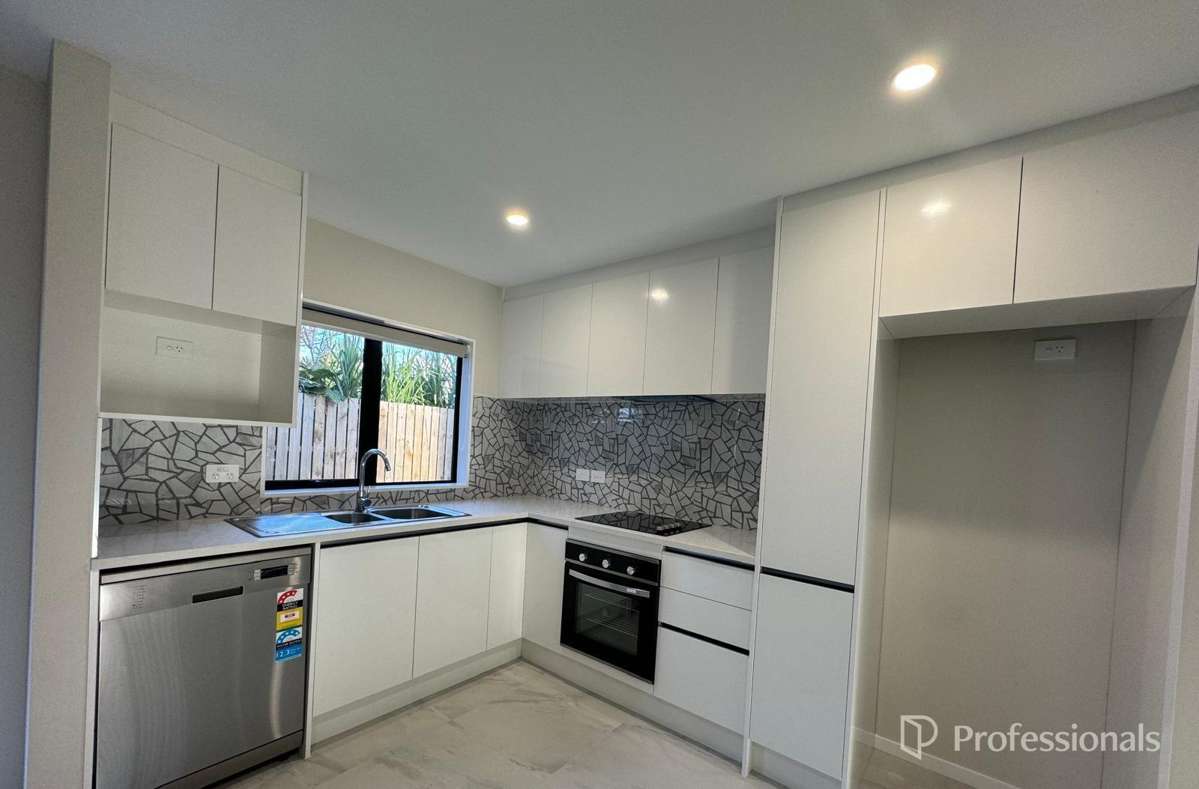 Modern 3-Bedroom Home in a Convenient Location 3