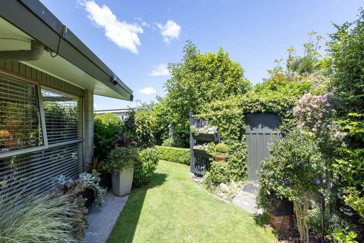 72 Puketapu Road Taradale_24