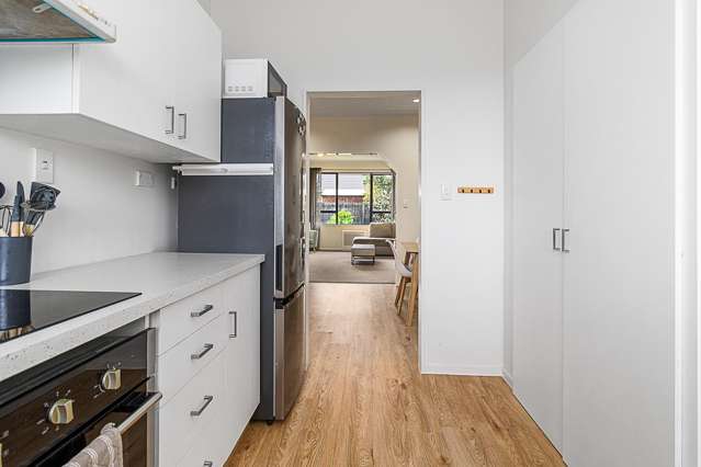 1/65 Havelock Street Renwick_2