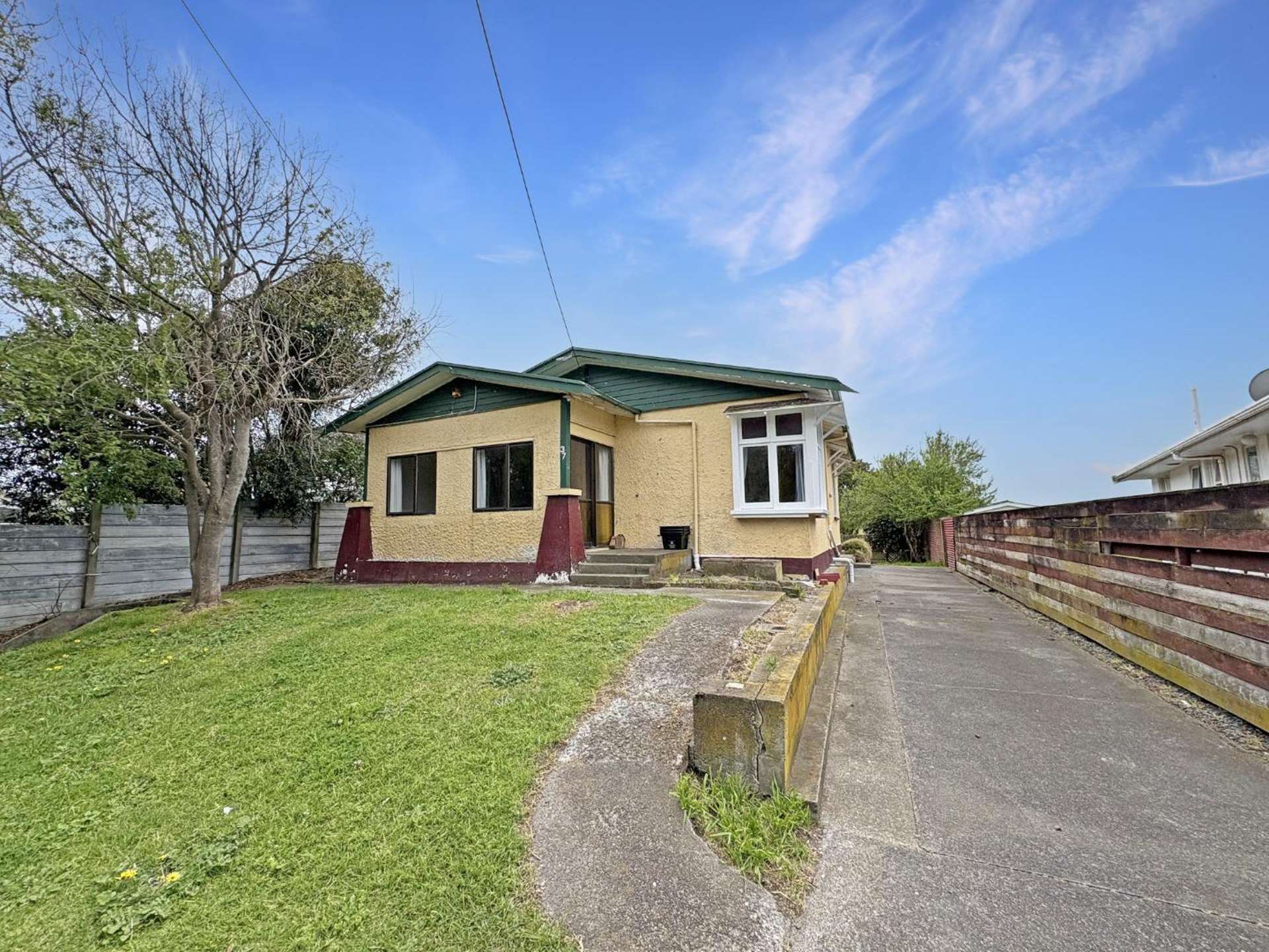 37 Manuka Street 1200_0
