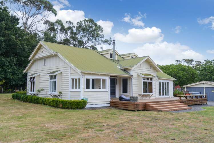 1633 Ngahape Road Central Hawkes Bay Country_1