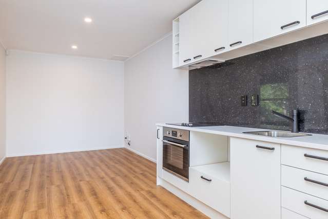 121 Great South Road 1677_2