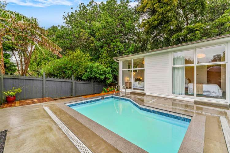 216 Onewa Road Birkenhead_7