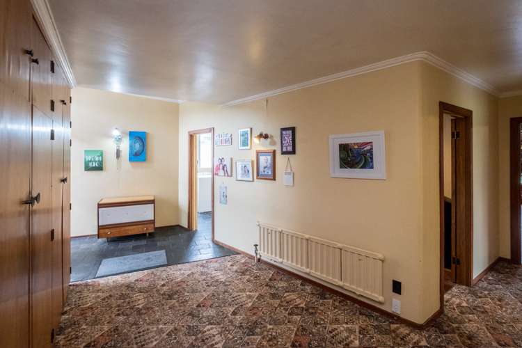 121a Brecon Road Stratford_3