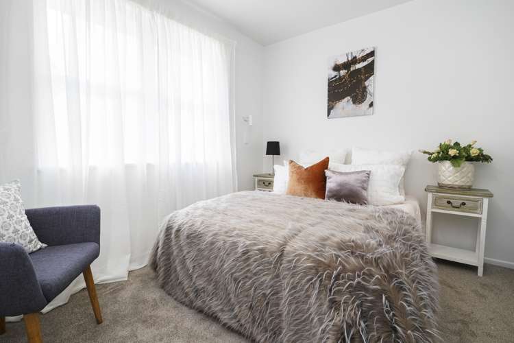 19 Fairclough Road Beach Haven_11