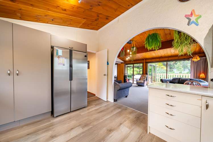 38 James Grove Stokes Valley_5