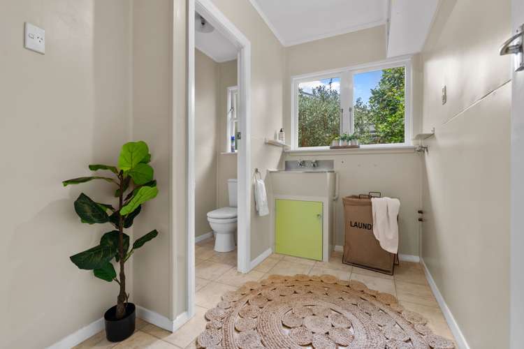 12 Armstrong Avenue Carterton_11