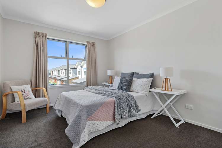 71 Chiefs Court Hamilton East_5