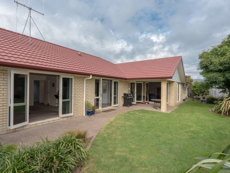 16 Stratford Place Huntington_22