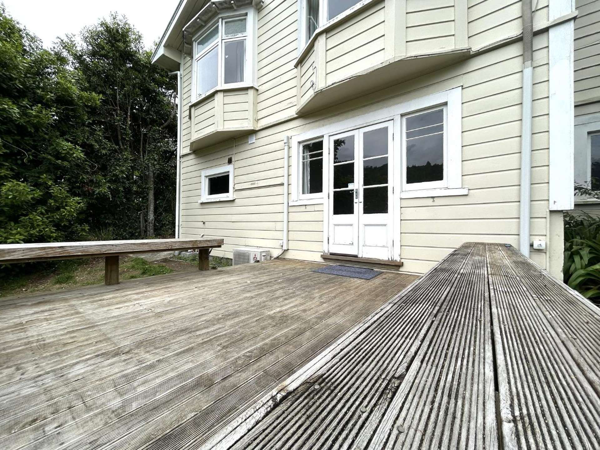 51B Renwick Place 10811_0