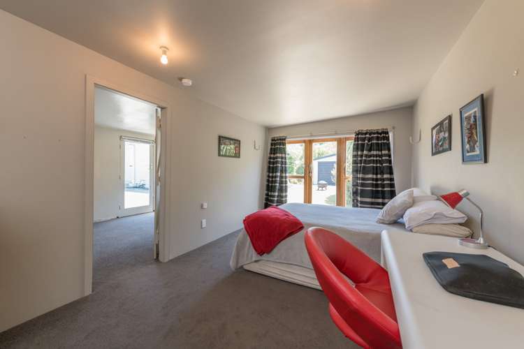 10 Rimu Street Toi Toi_16