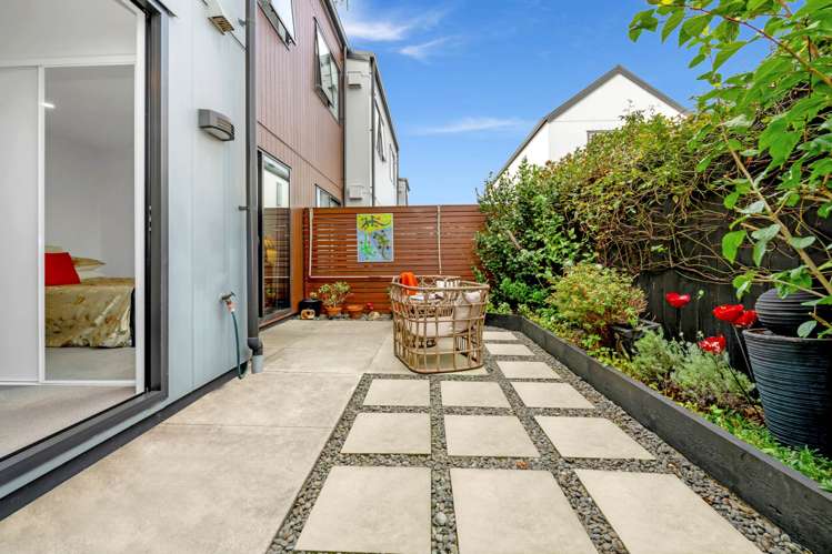 1/11 Paketai Lane Beachlands_7