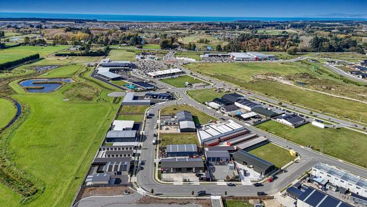 7 Bowmaker Crescent Woodend_2