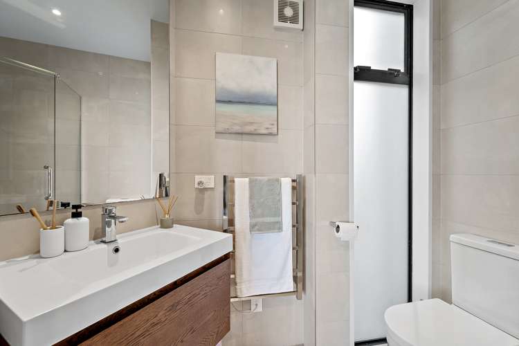 11a Duncansby Road Stanmore Bay_29