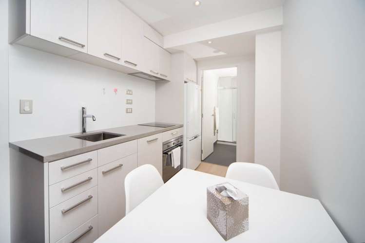 1601A/8 Airedale Street City Centre_4