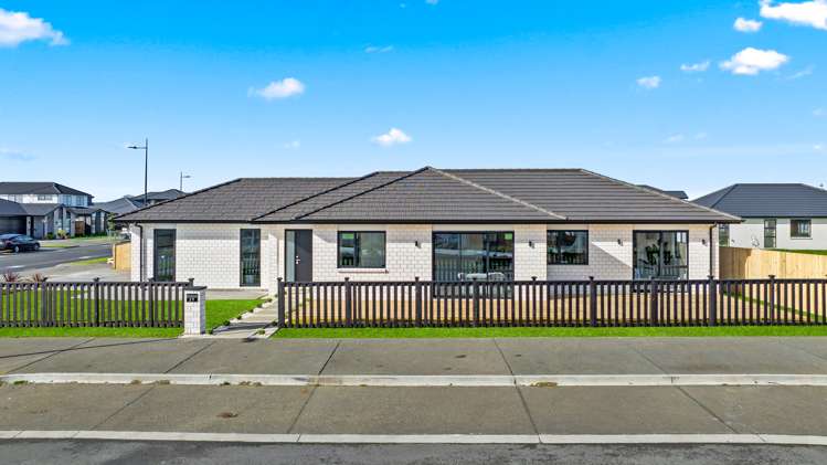 29 Kaitiaki Drive Clarks Beach_1