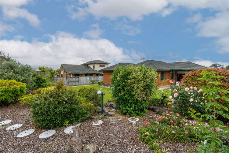 108 Ayrshire Drive Grandview Heights_11