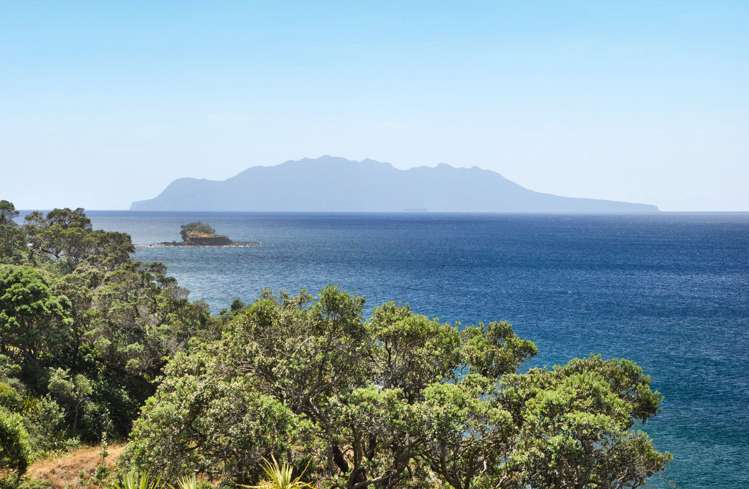 116 Lax Crescent Leigh_2