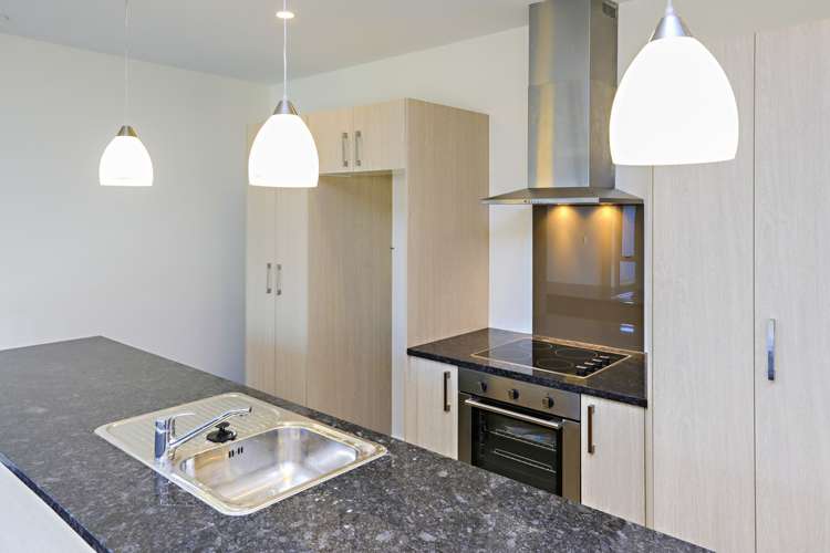 9 Stitchbird Crescent Papakura_6