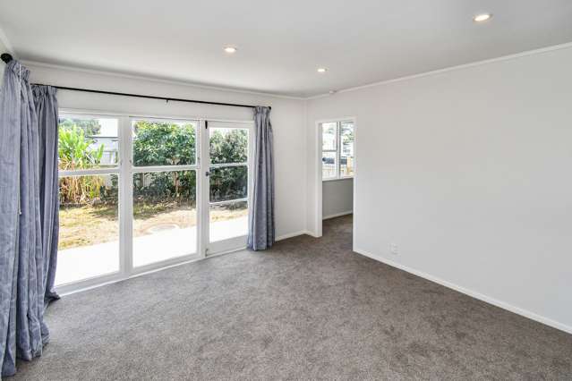 16 Romney Place Manurewa_1