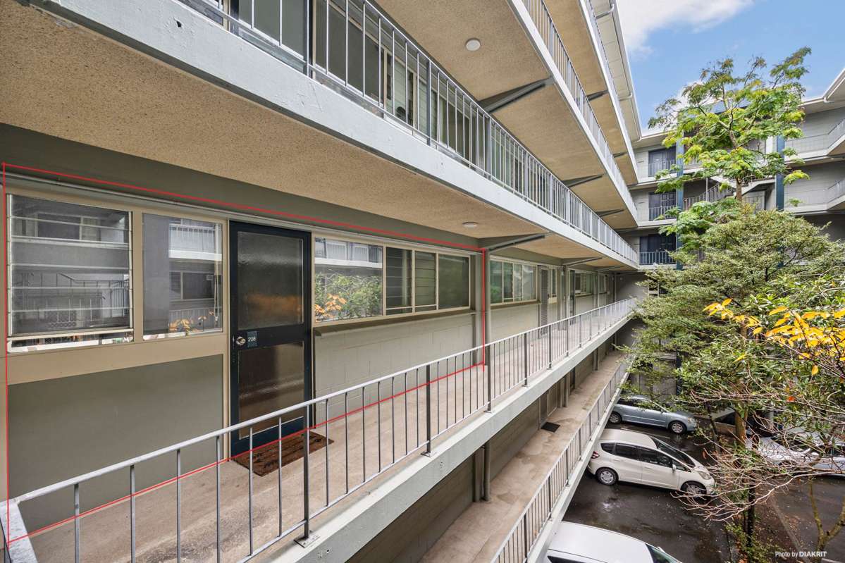 208/9 Sarawia Street_3