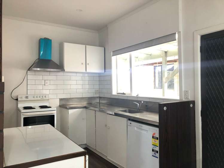 293A Hillsborough Road Mt Roskill_7