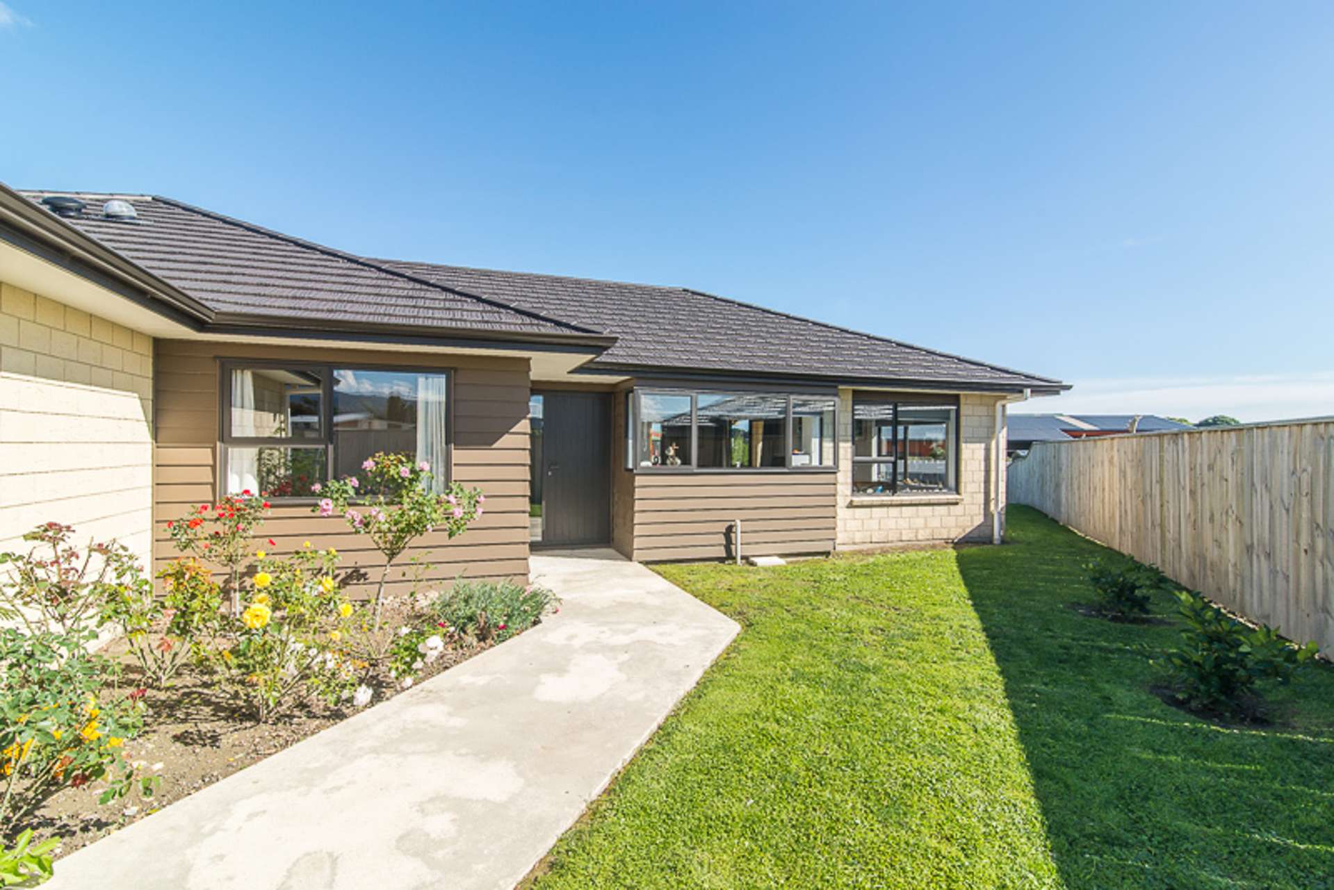 8 Gardner Place Otaki_0