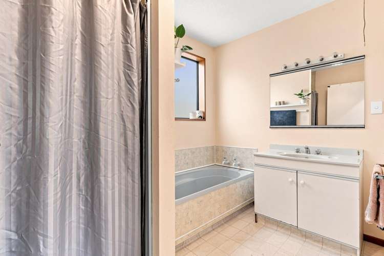 18 Briarmont Street Avondale_15